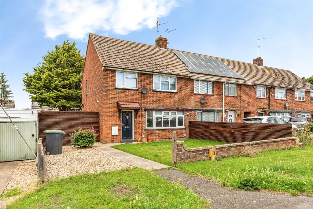 Property photo 2 of 18