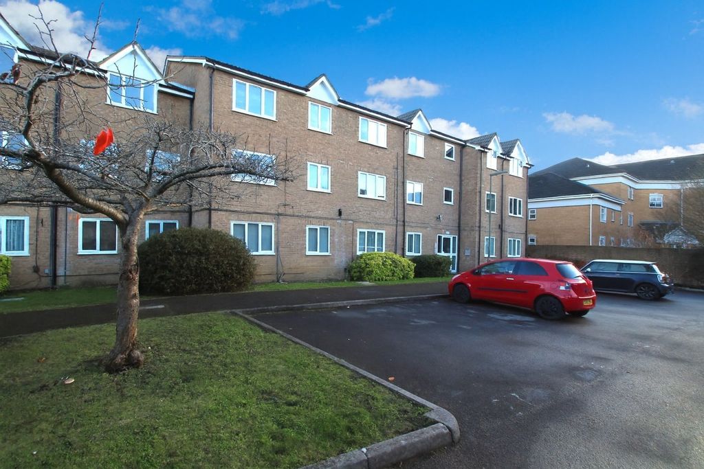 Property photo 1 of 5