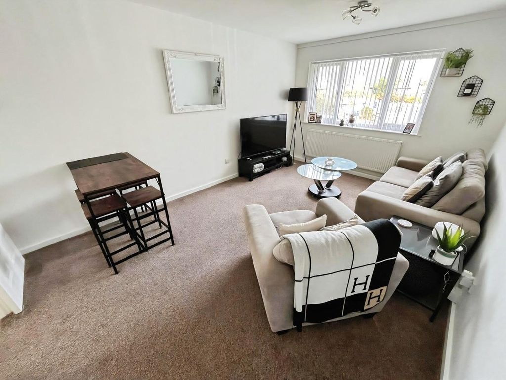 Property photo 2 of 7 2.Jpg