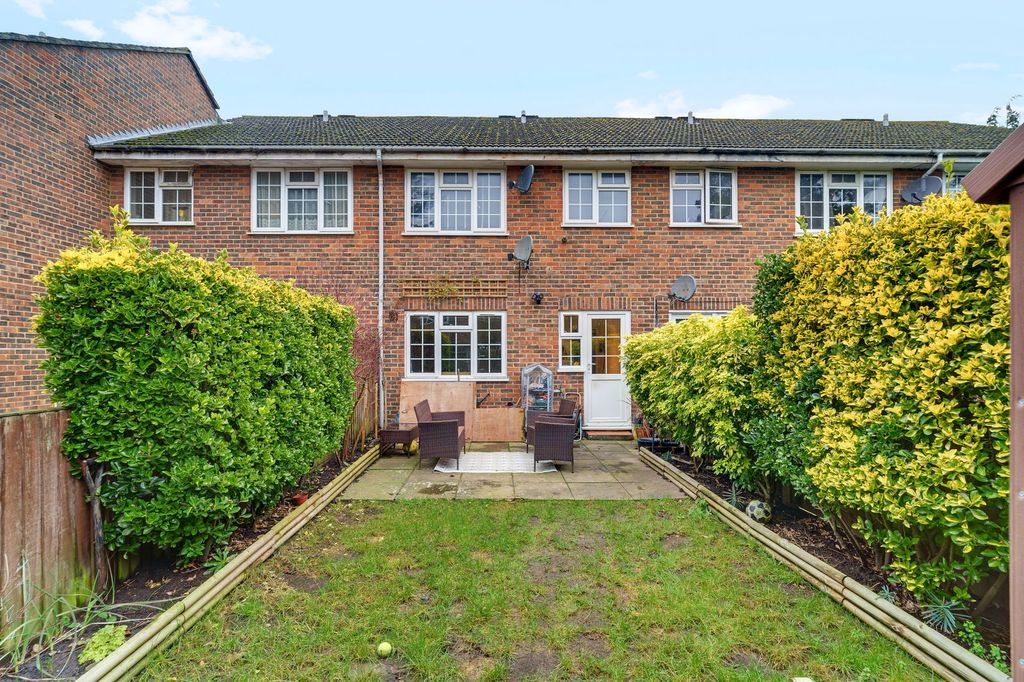 Property photo 2 of 13