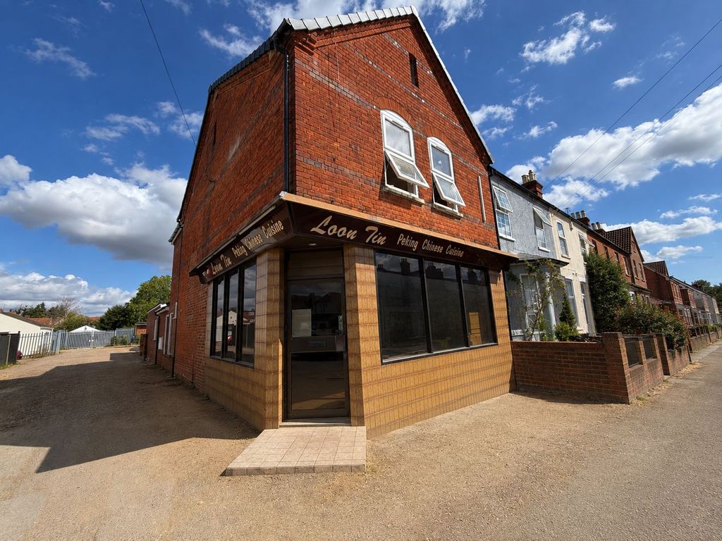 Property photo 1 of 3