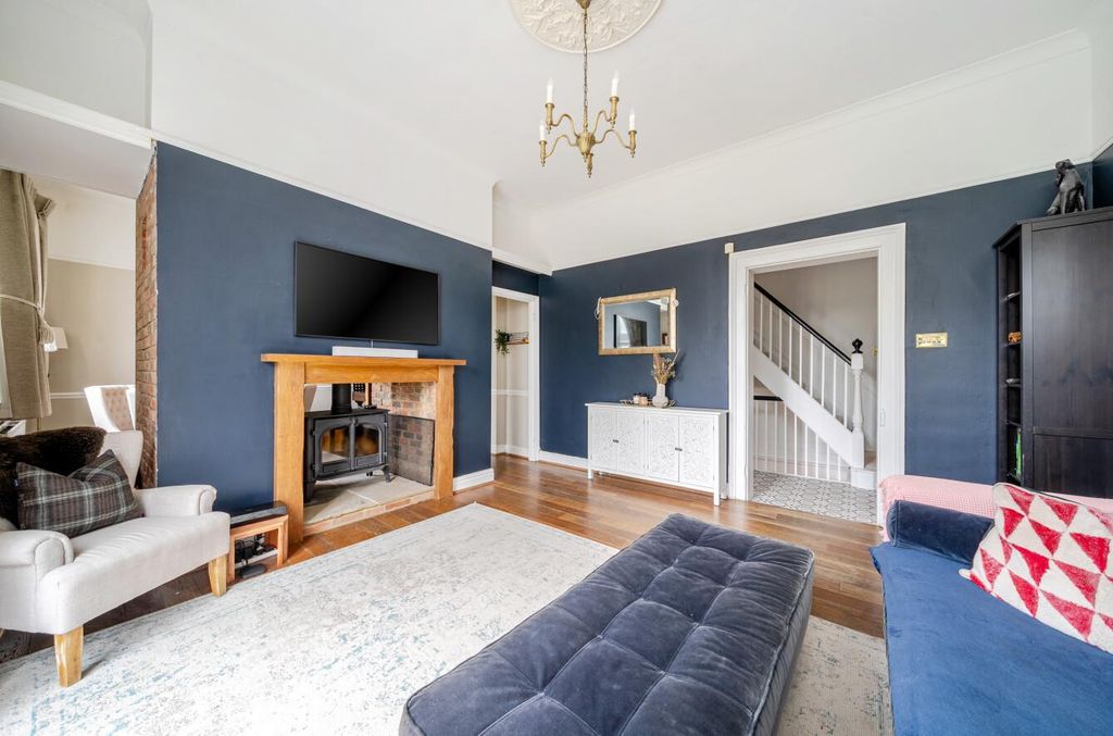 Property photo 3 of 18 1361551-18-68E91d1B69Ec3.Jpg