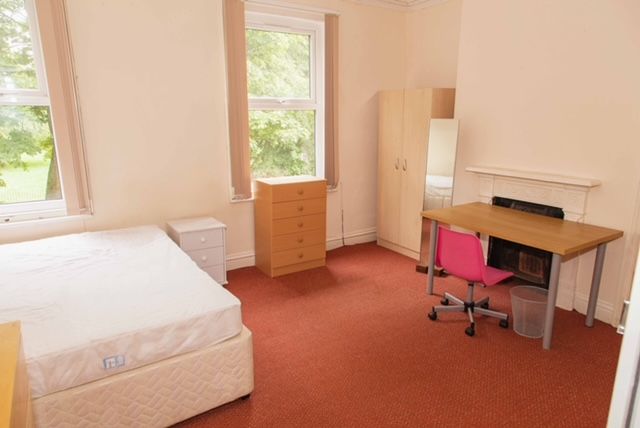 Property photo 2 of 6