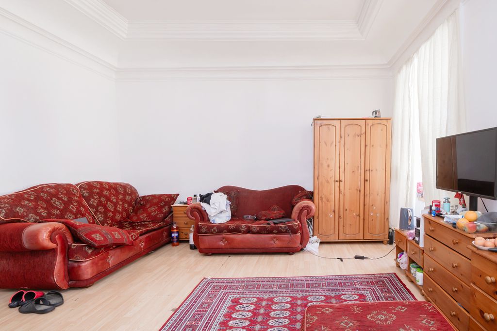 Property photo 3 of 29