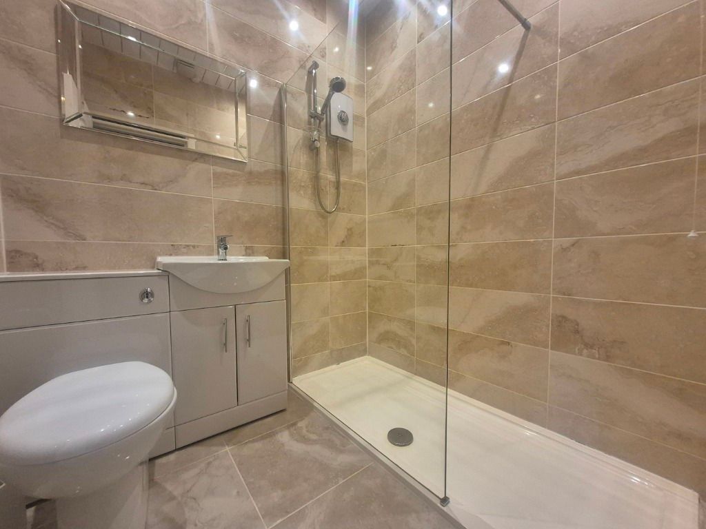 Property photo 2 of 11 Photo 2