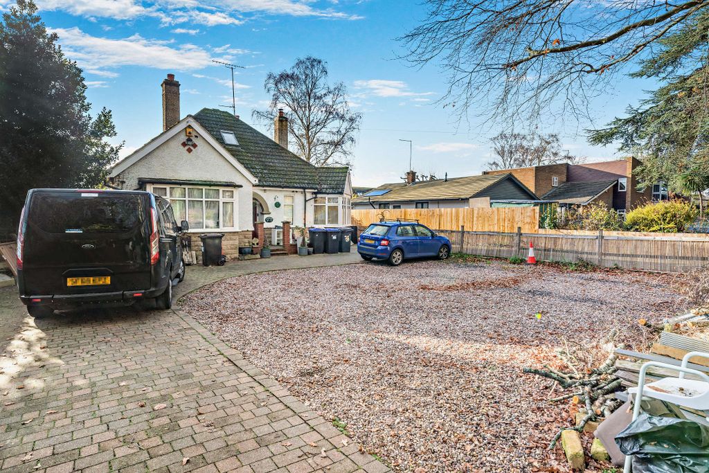 Property photo 1 of 21