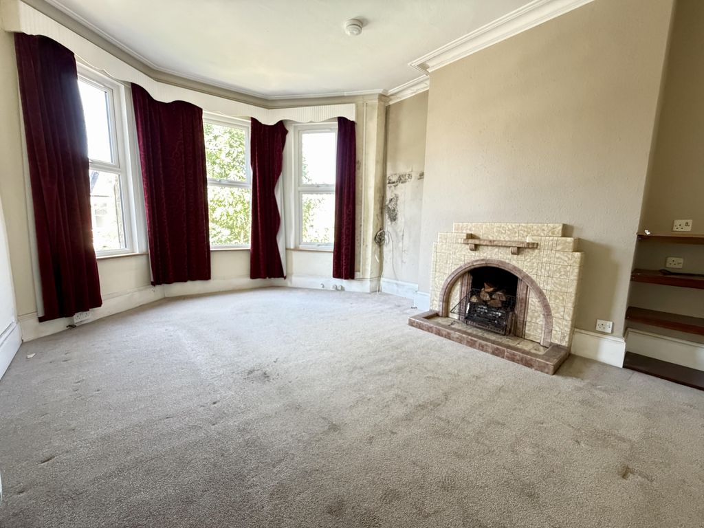 Property photo 2 of 12 Img_E1760.Jpg