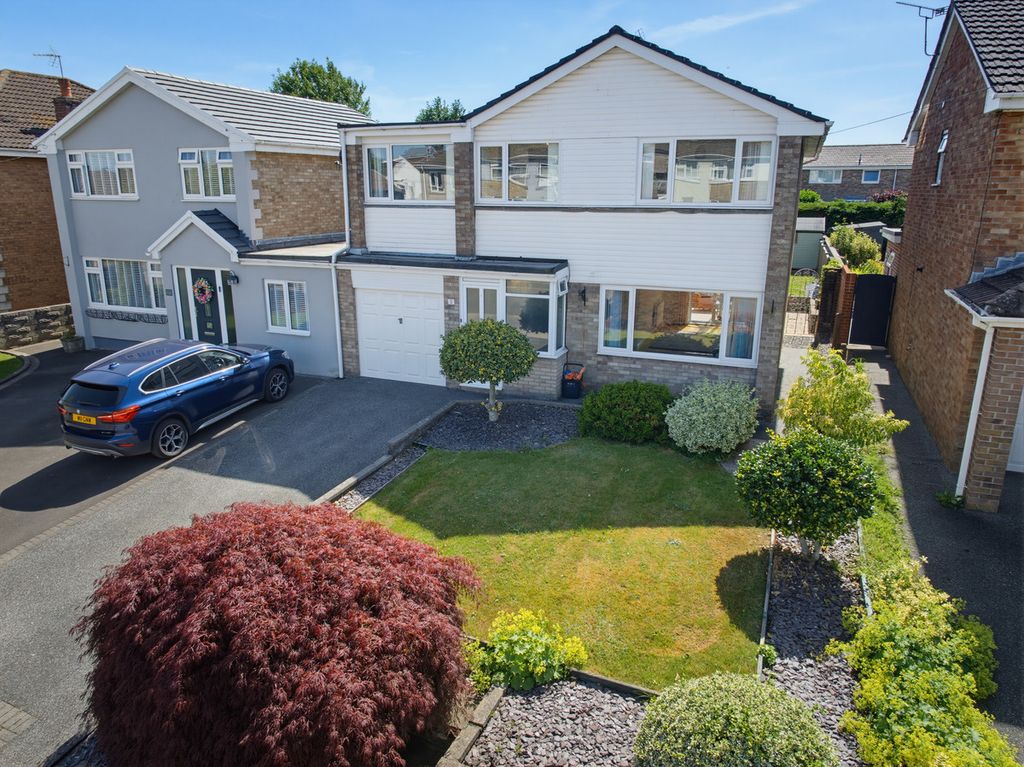 Property photo 1 of 33
