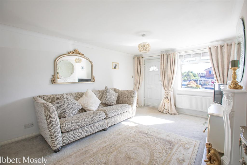 Property photo 3 of 10 24 Reception Room.Jpg