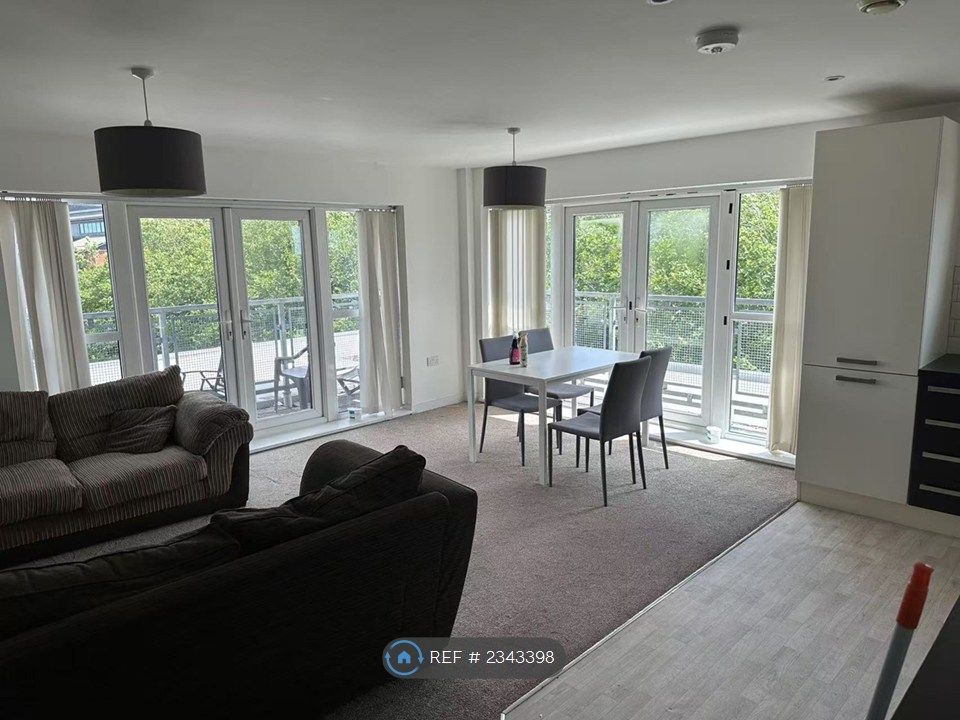 Property photo 3 of 15