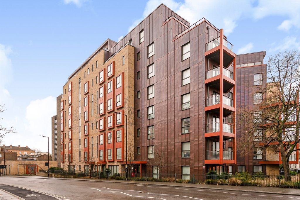 Property photo 2 of 12