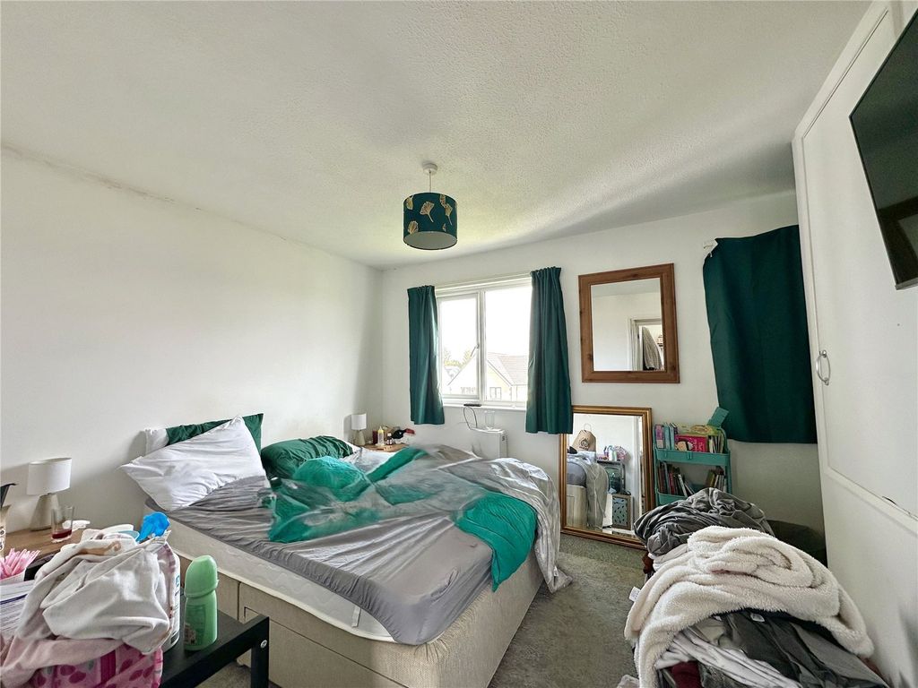 Property photo 3 of 7 Picture No. 10