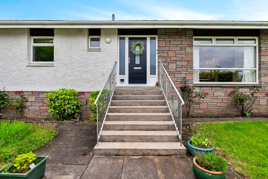 Property photo 3 of 40 2