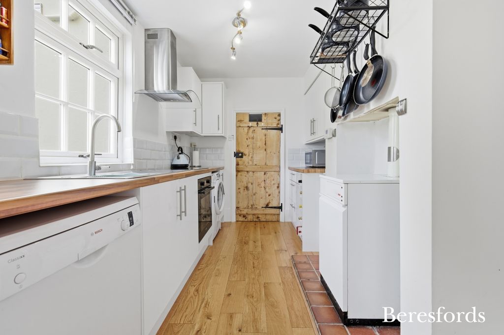 Property photo 3 of 21 Picture No. 14