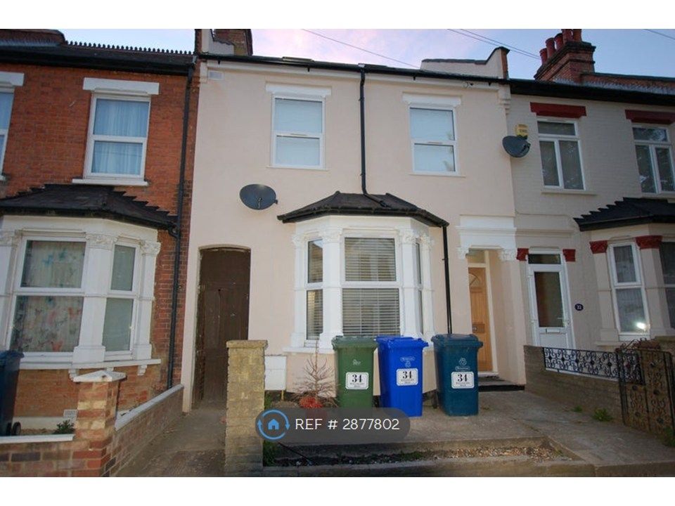 Property photo 2 of 11