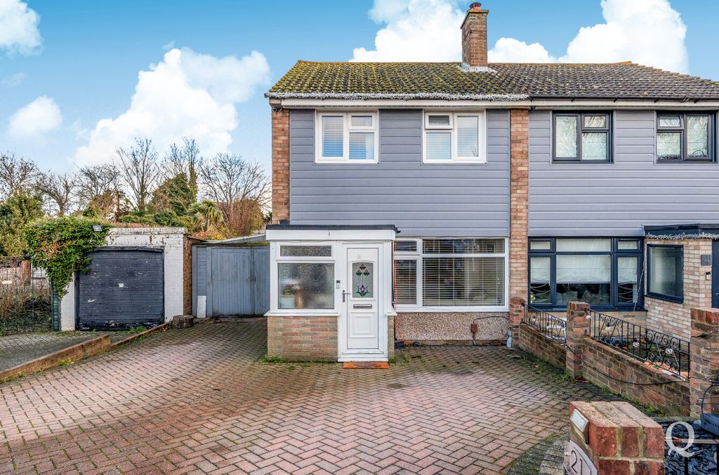 Property photo 2 of 23 Dd9B6Dcf-F056-42B...