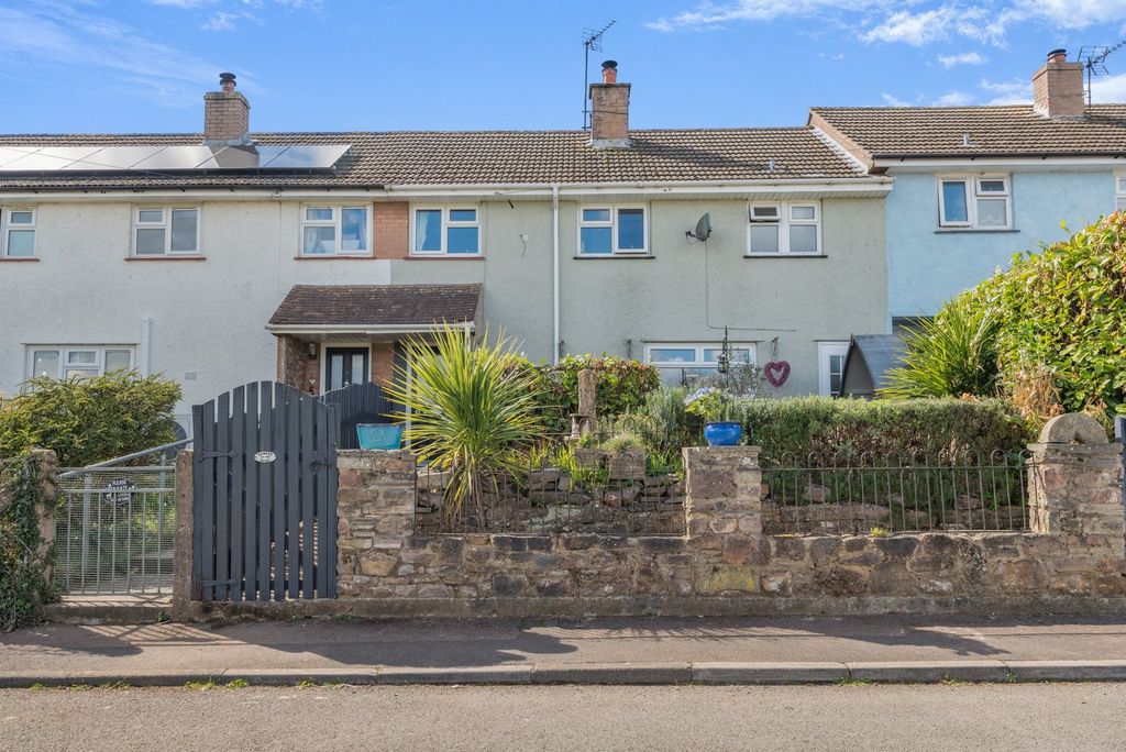 Property photo 1 of 25