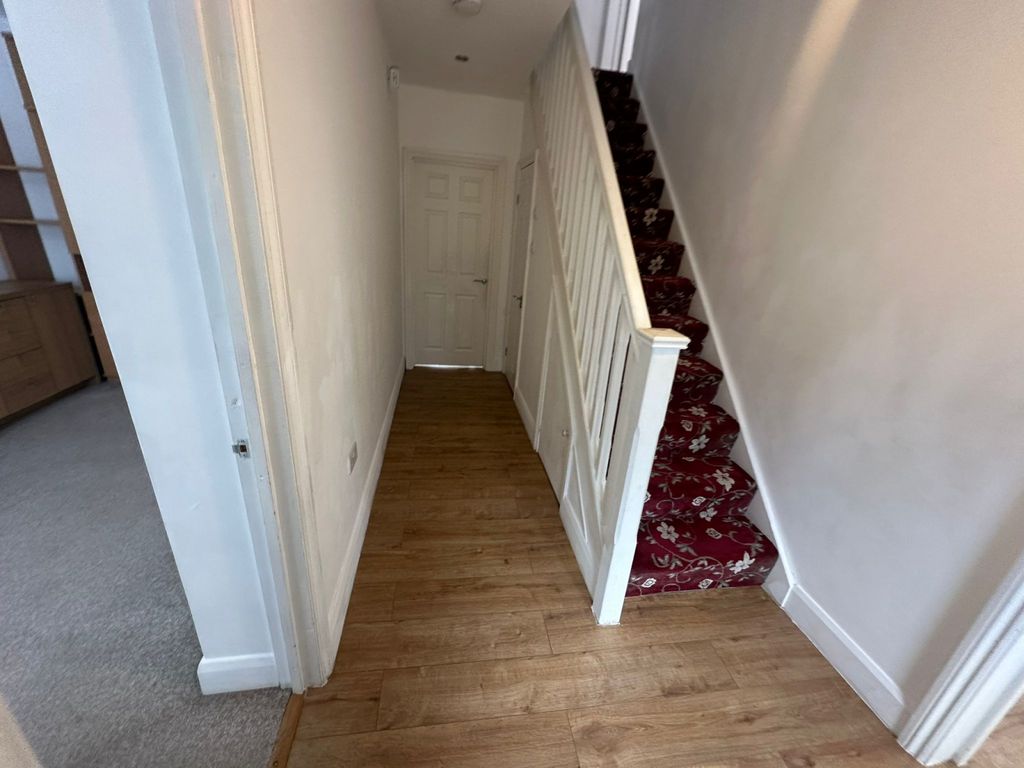 Property photo 3 of 22 Gallery