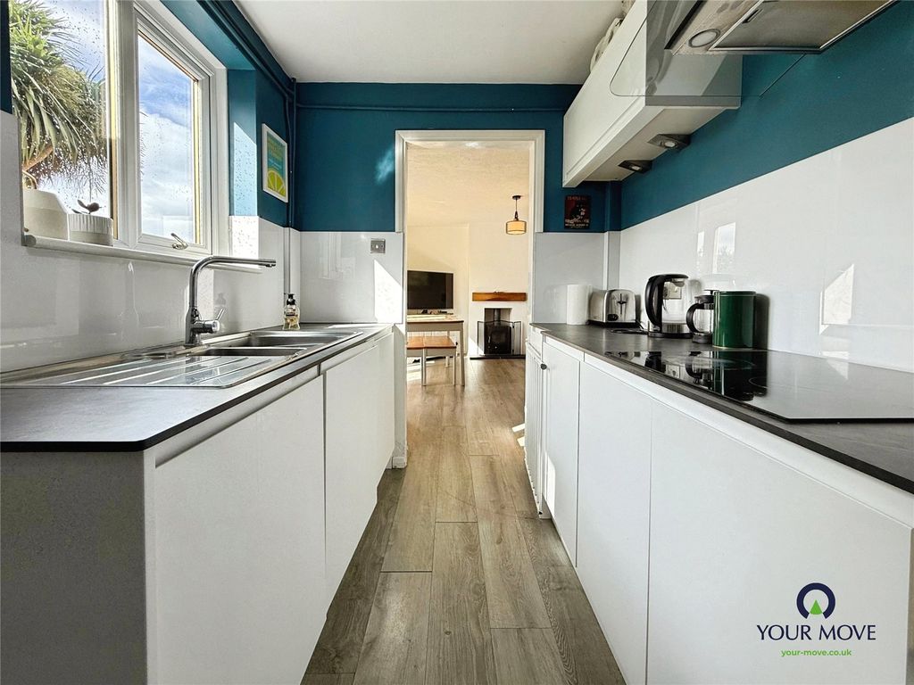 Property photo 3 of 15 Picture No. 16