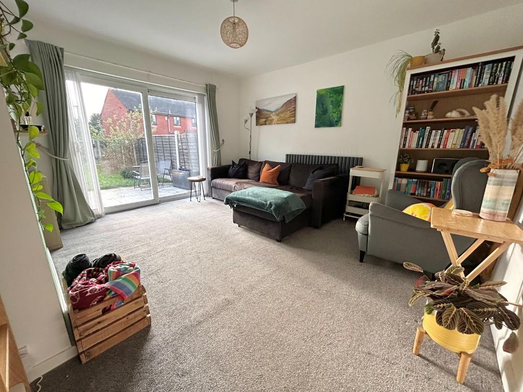 Property photo 3 of 19