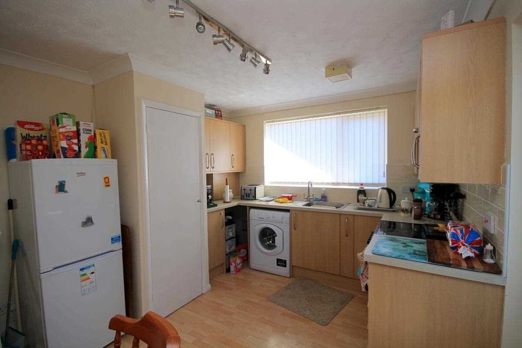 Property photo 3 of 9