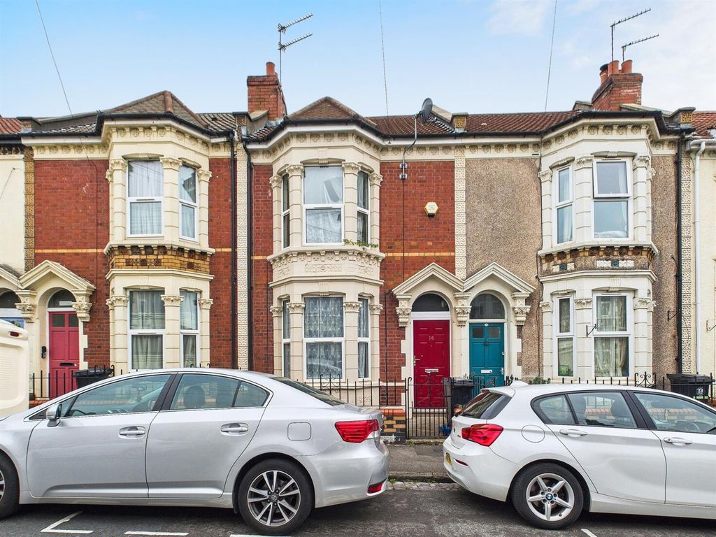 Property photo 1 of 10 1 - 2 Bedroom House.Png