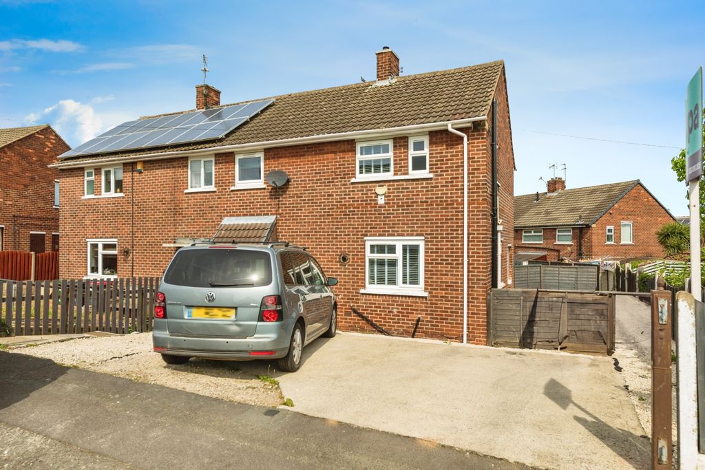 Property photo 1 of 19 2A8A0166
