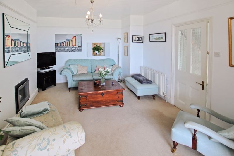 Property photo 3 of 22 Photo 50