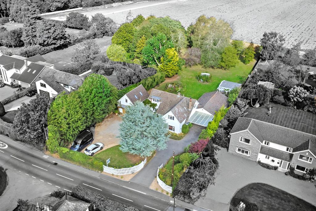 Property photo 3 of 19 Aerial