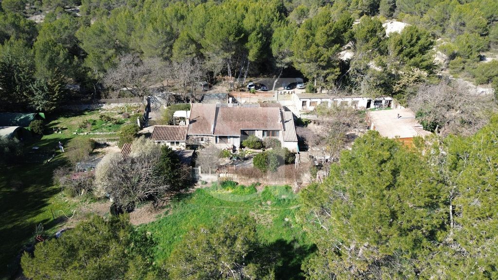 Property photo 3 of 19