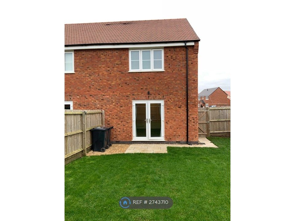 Property photo 2 of 18