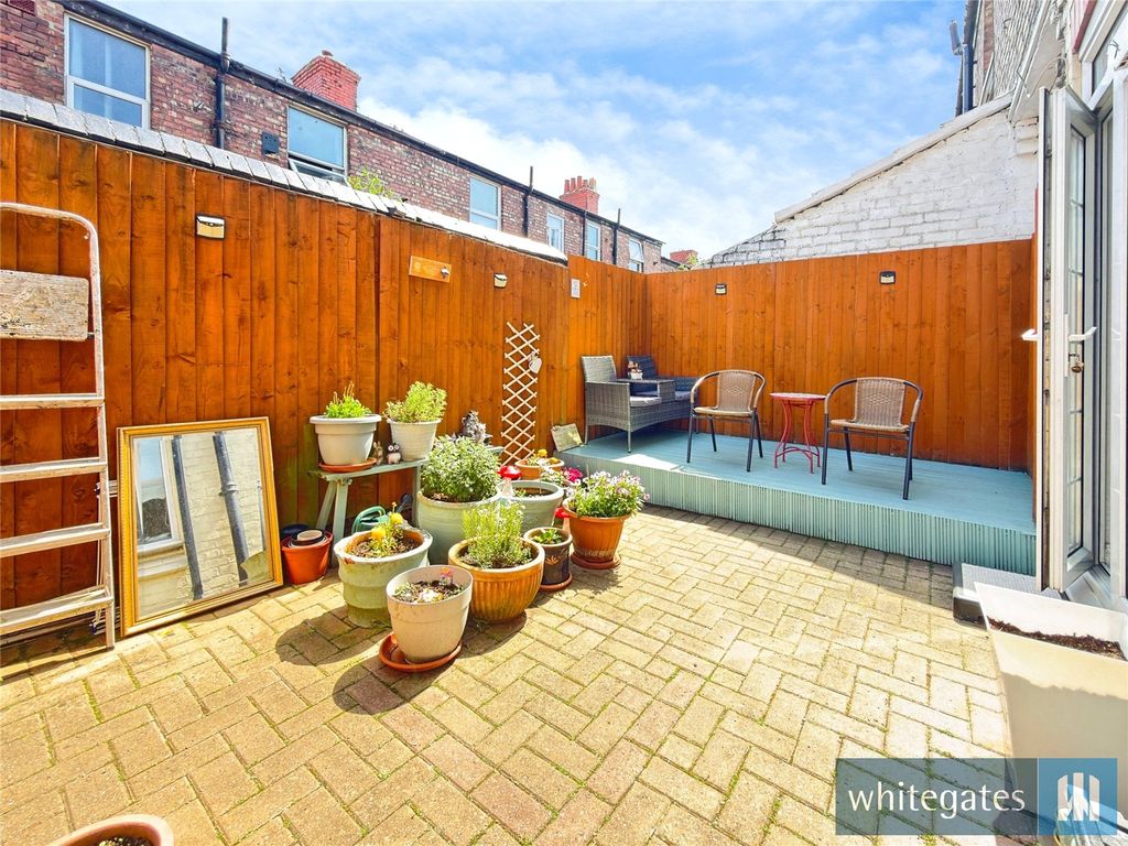 Property photo 2 of 16 Picture No. 04