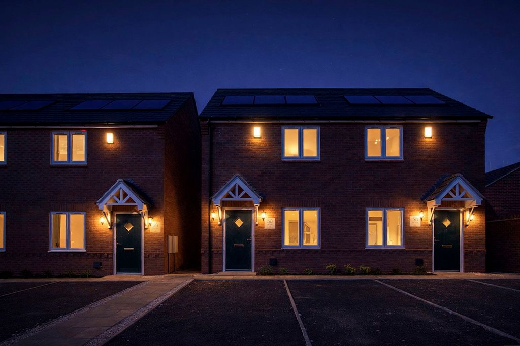 Property photo 1 of 17