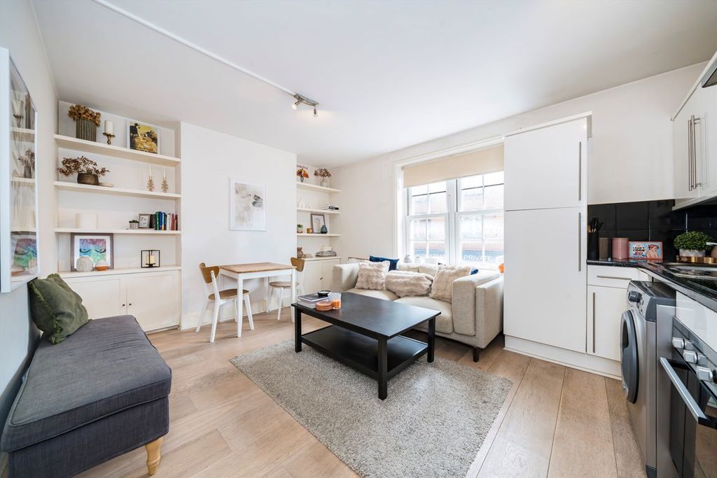 Property photo 1 of 5
