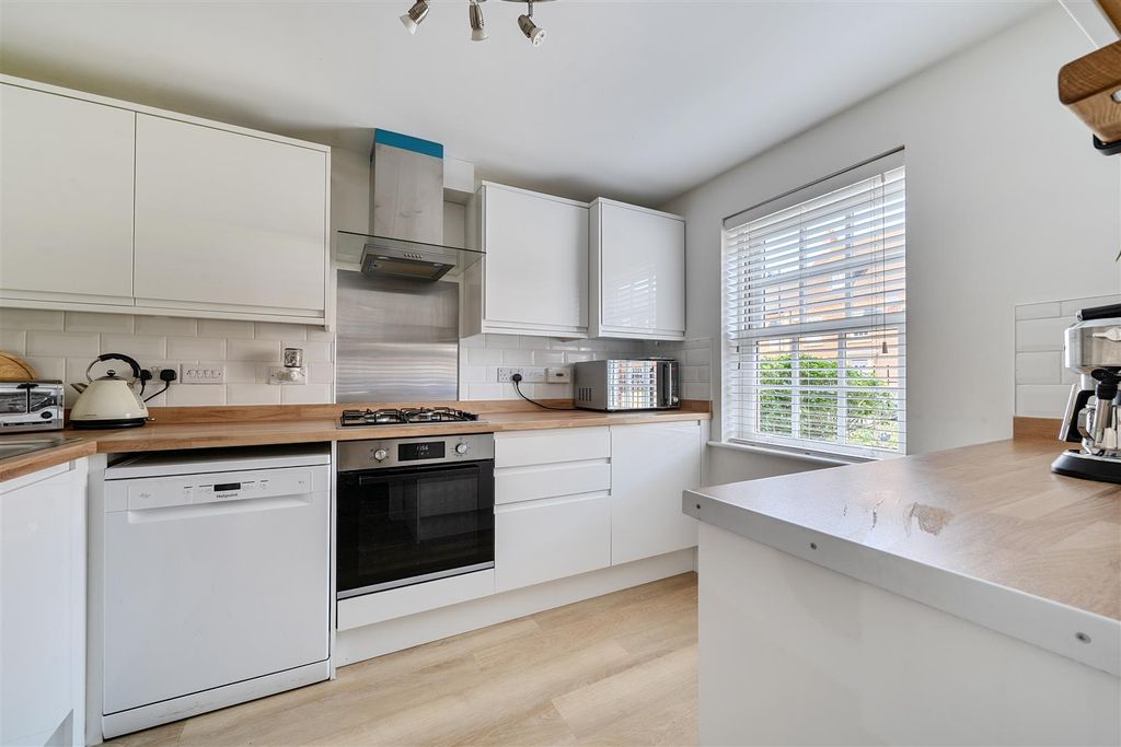 Property photo 3 of 19 1488288 (11).Jpg