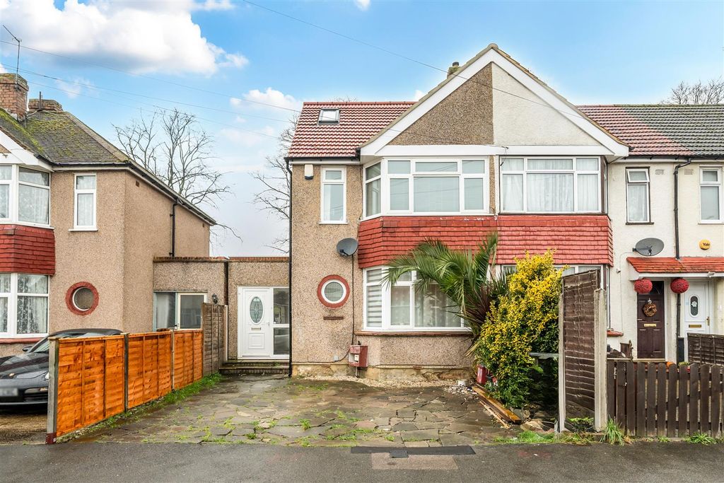 Property photo 1 of 24