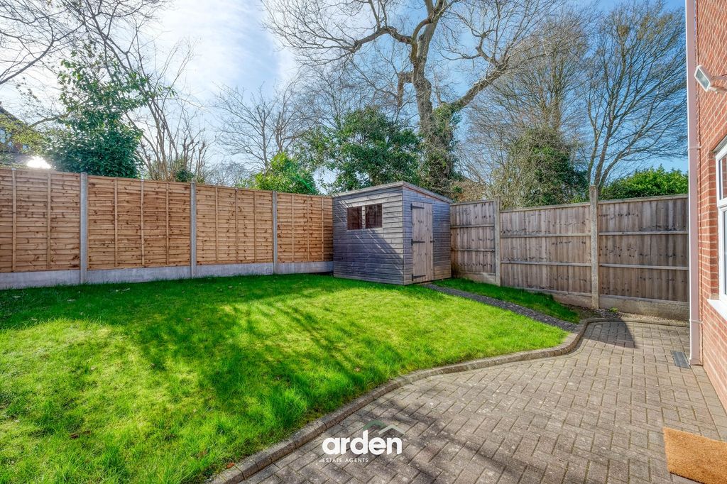 Property photo 2 of 13