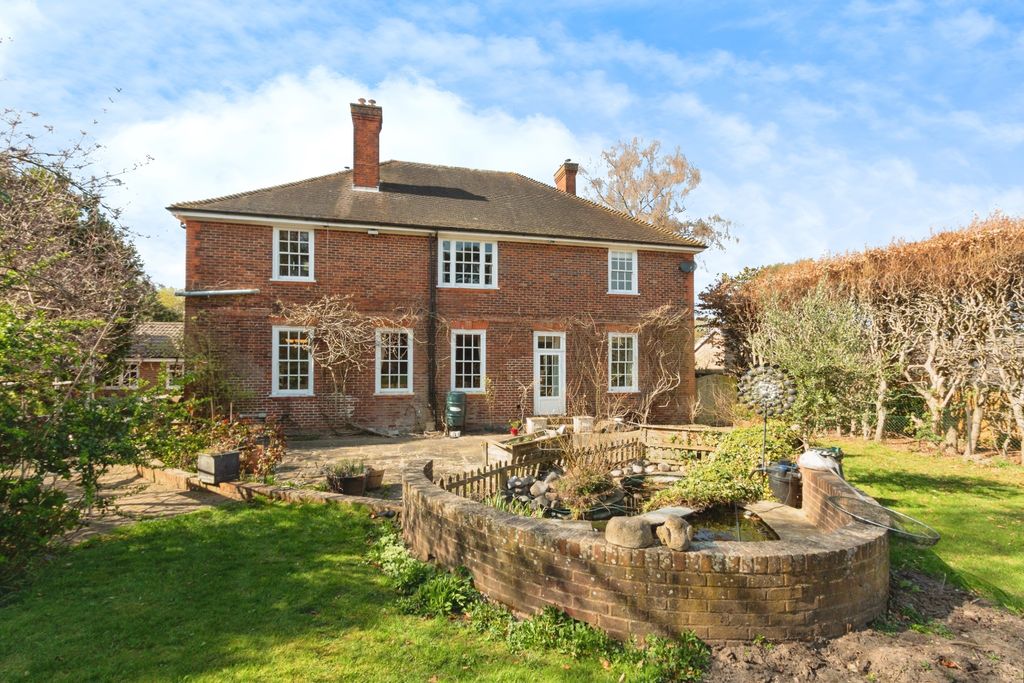 Property photo 1 of 15