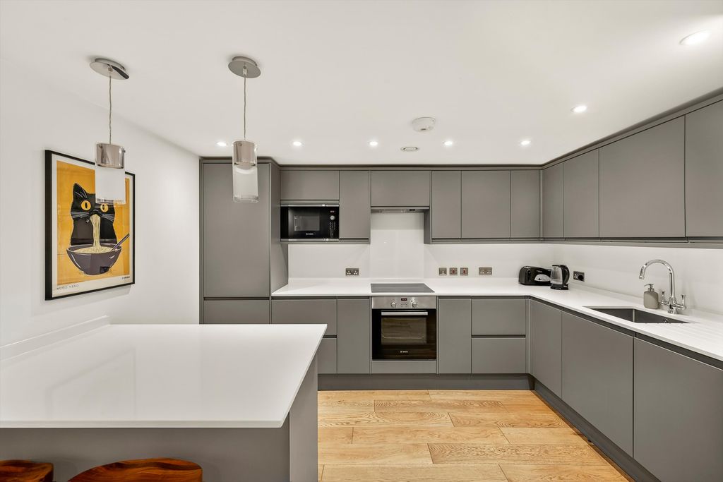 Property photo 3 of 15 Image