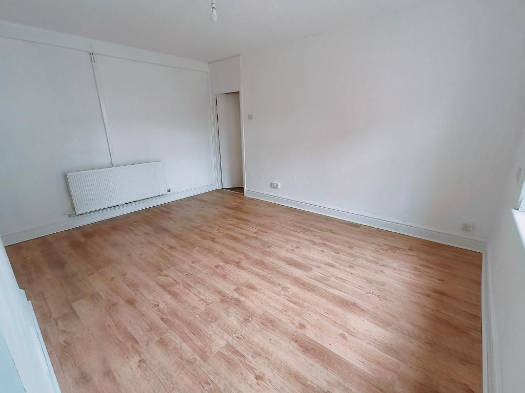 Property photo 3 of 9 3545471.Jpg