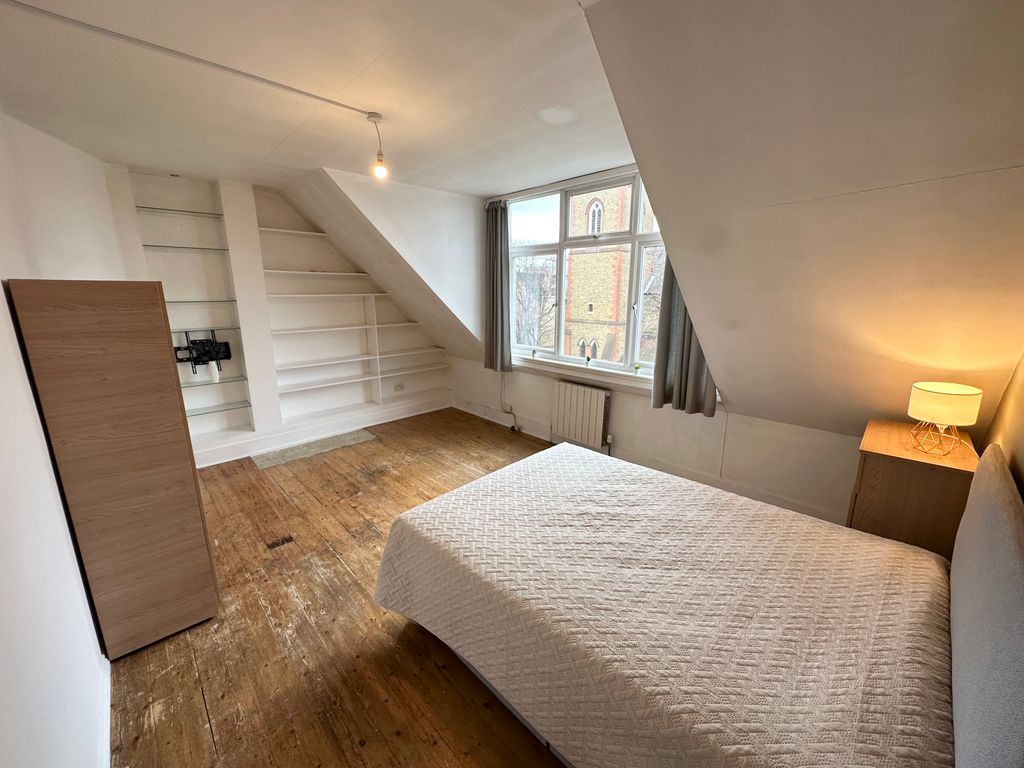 Property photo 1 of 17 Room A