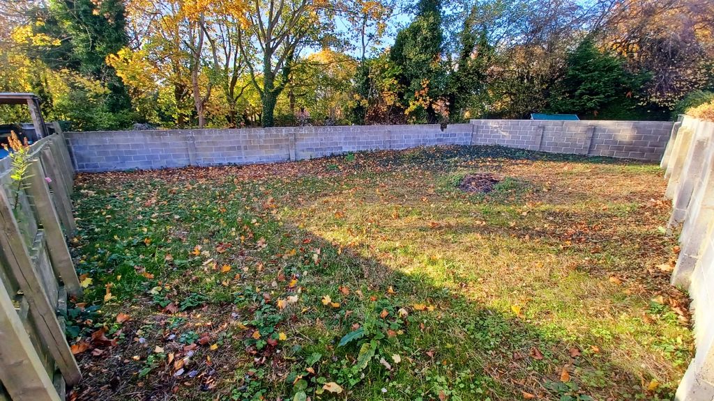 Property photo 3 of 22 Additional Land To The Rear3