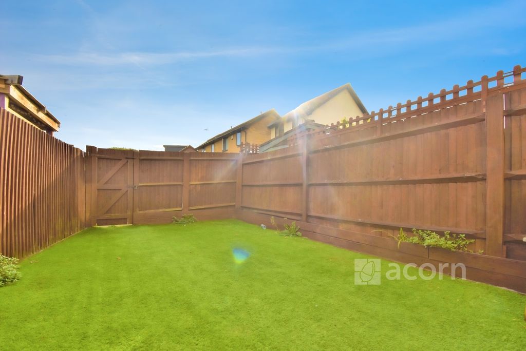 Property photo 2 of 5 071E786E-Fileacce...