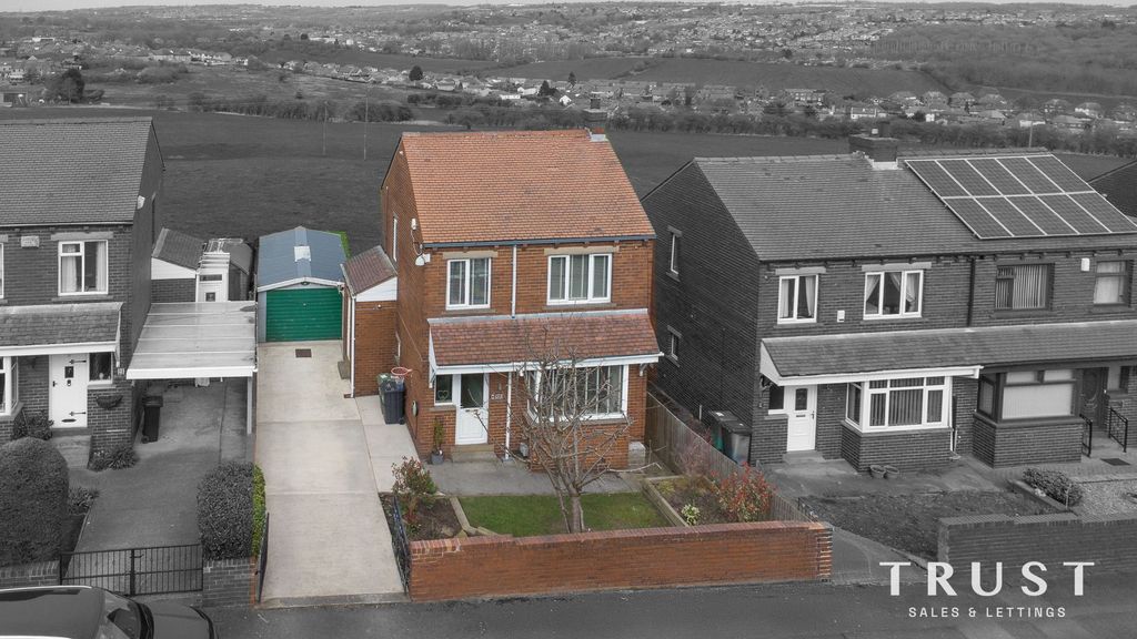 Property photo 1 of 41