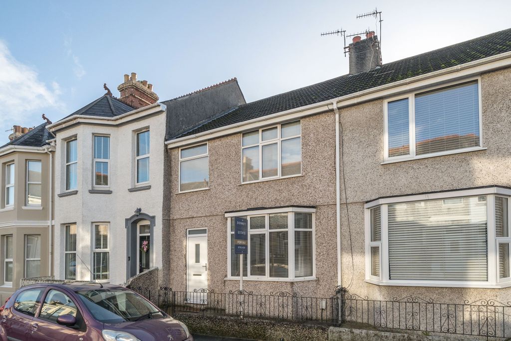 Property photo 1 of 10