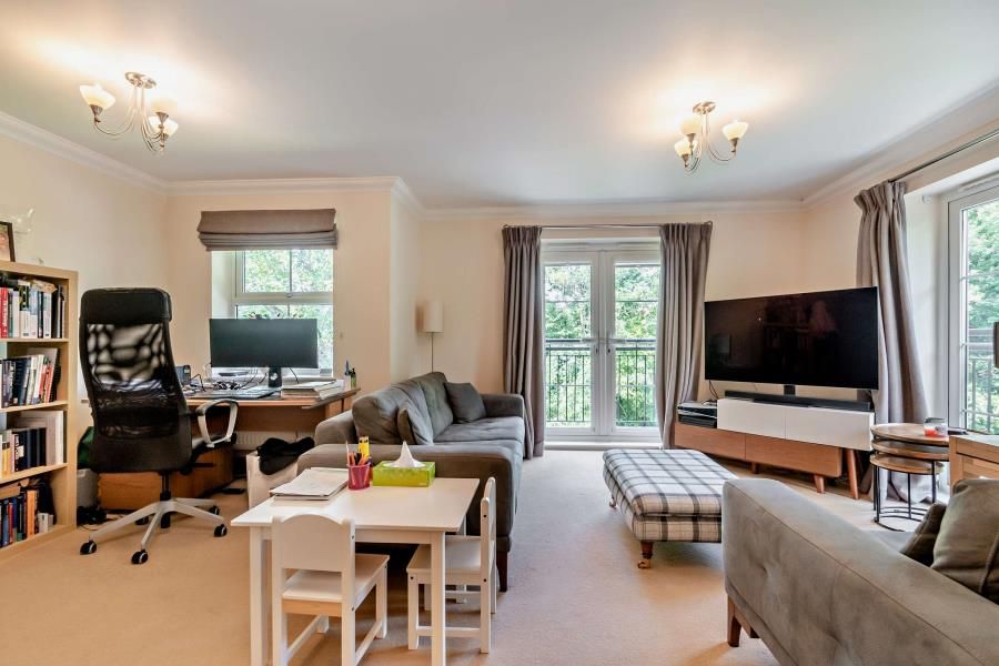 Property photo 3 of 12