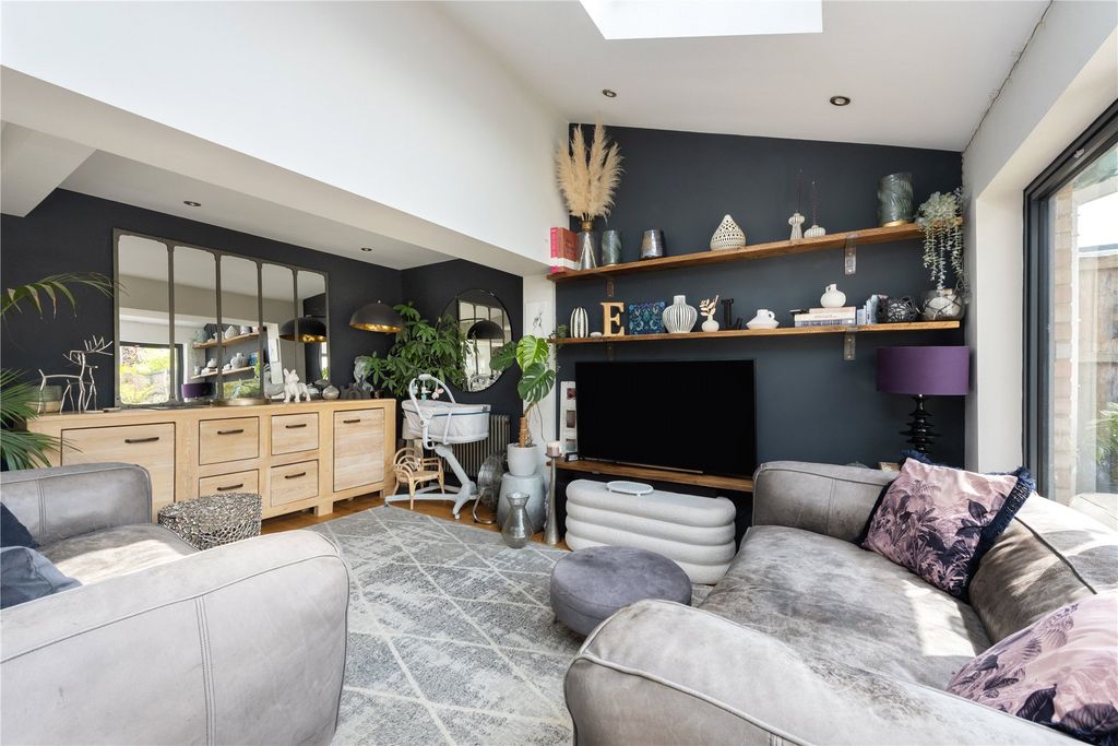 Property photo 3 of 15 Picture No. 03