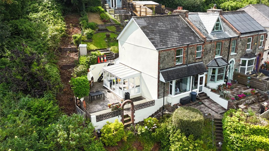 Property photo 1 of 21 1 - Picture No. 01