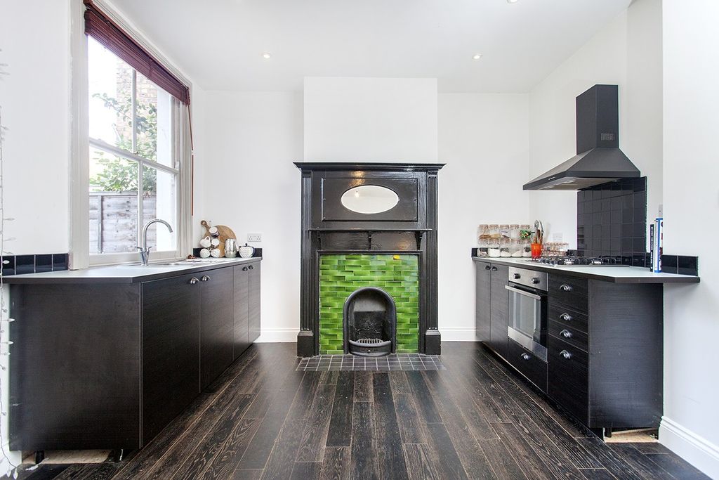 Property photo 2 of 11 Gallery