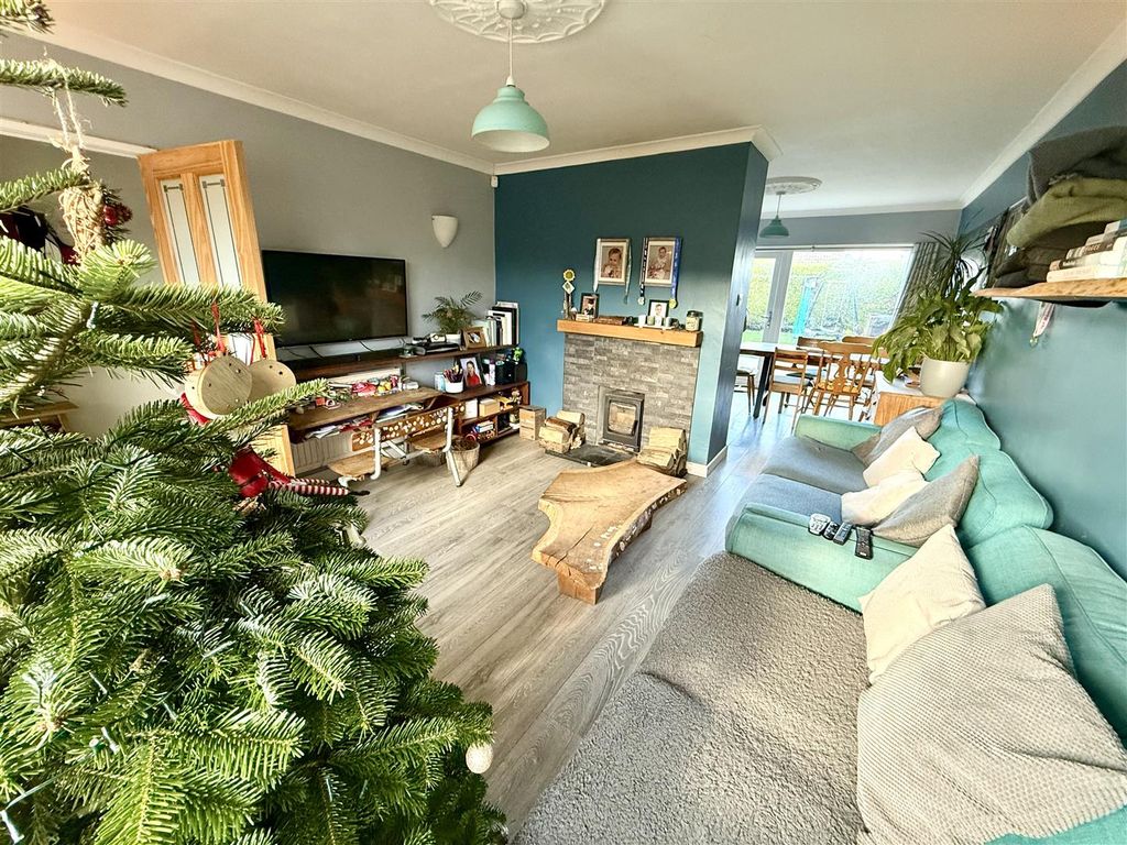 Property photo 2 of 14 Img_5525.Jpeg